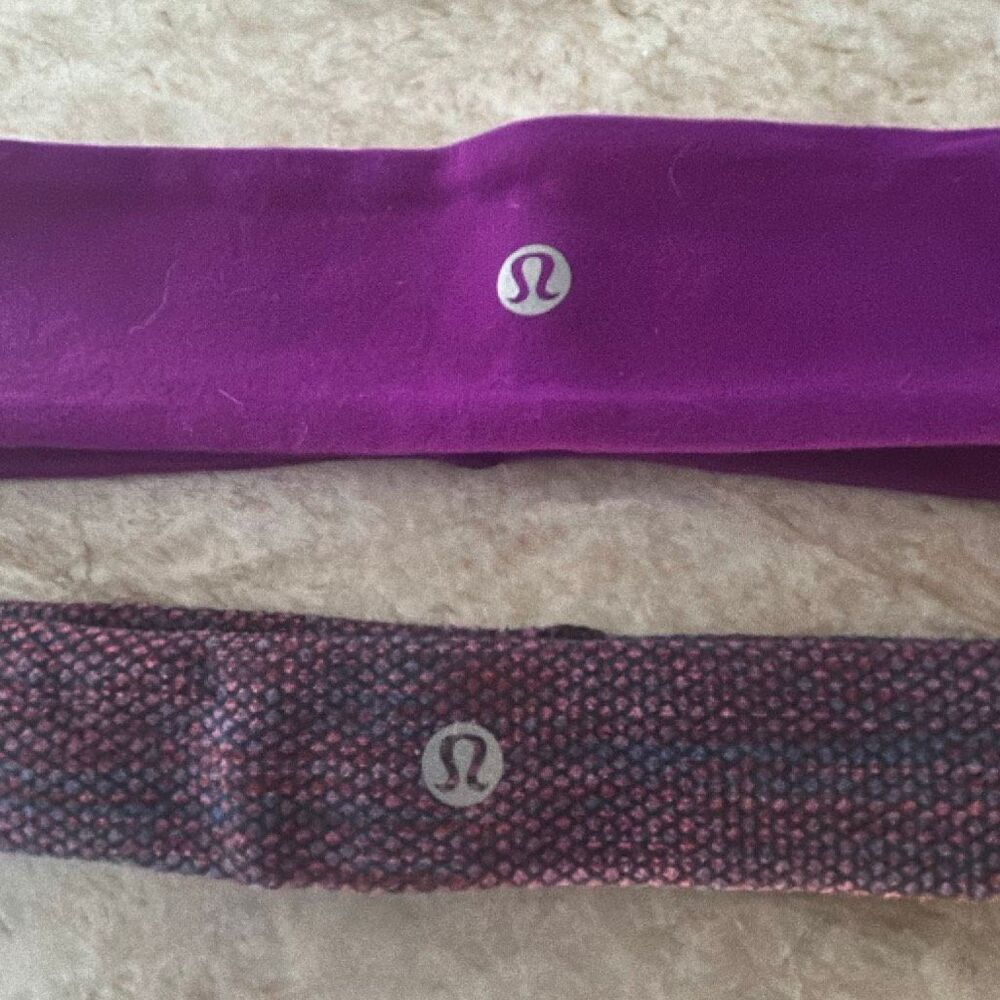2 Lululemon Headbands - Picture 2 of 4